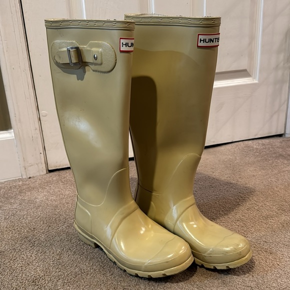 Tan Tall Hunter Boots - Picture 2 of 5